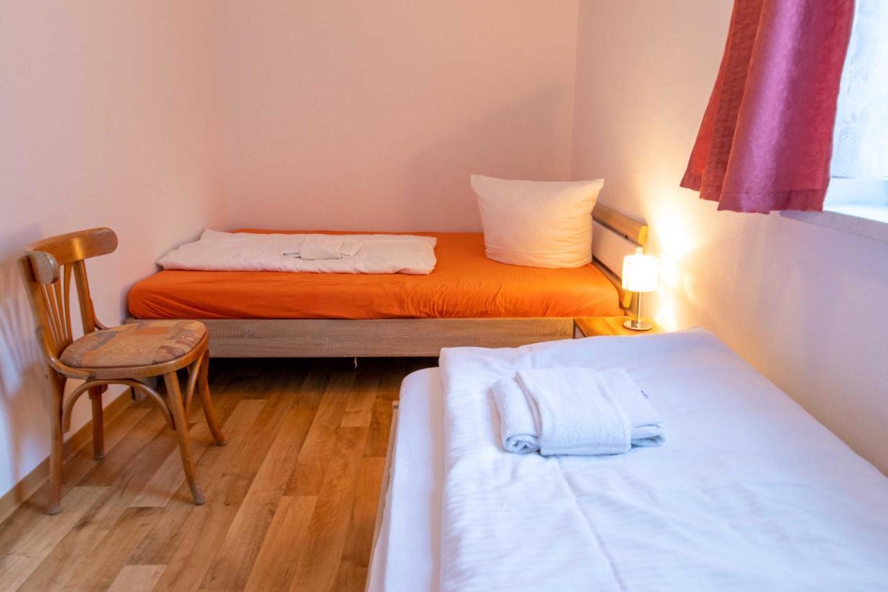 Zum Knirk Apartment